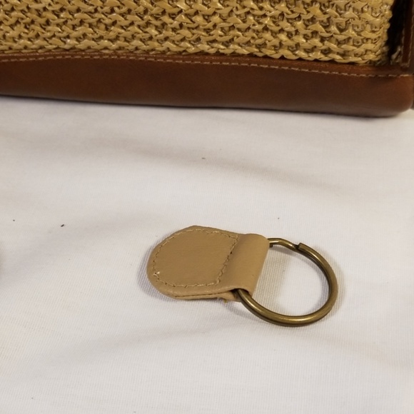 Woven Purse - Picture 6 of 6